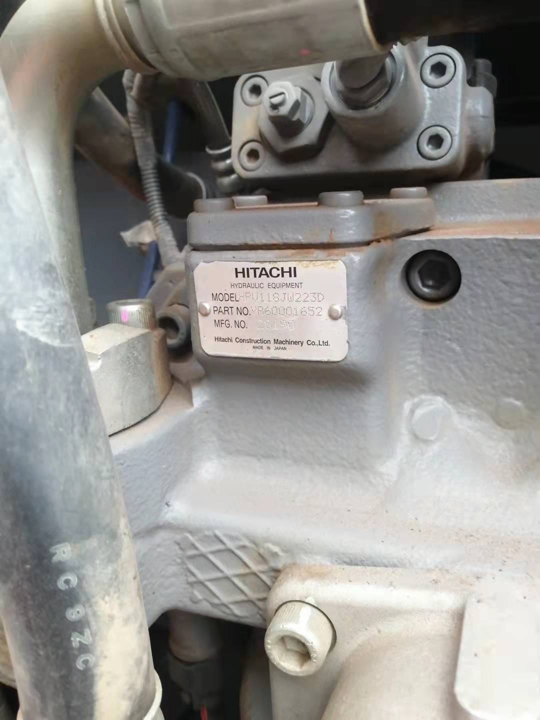 日立EX200履带式挖掘机