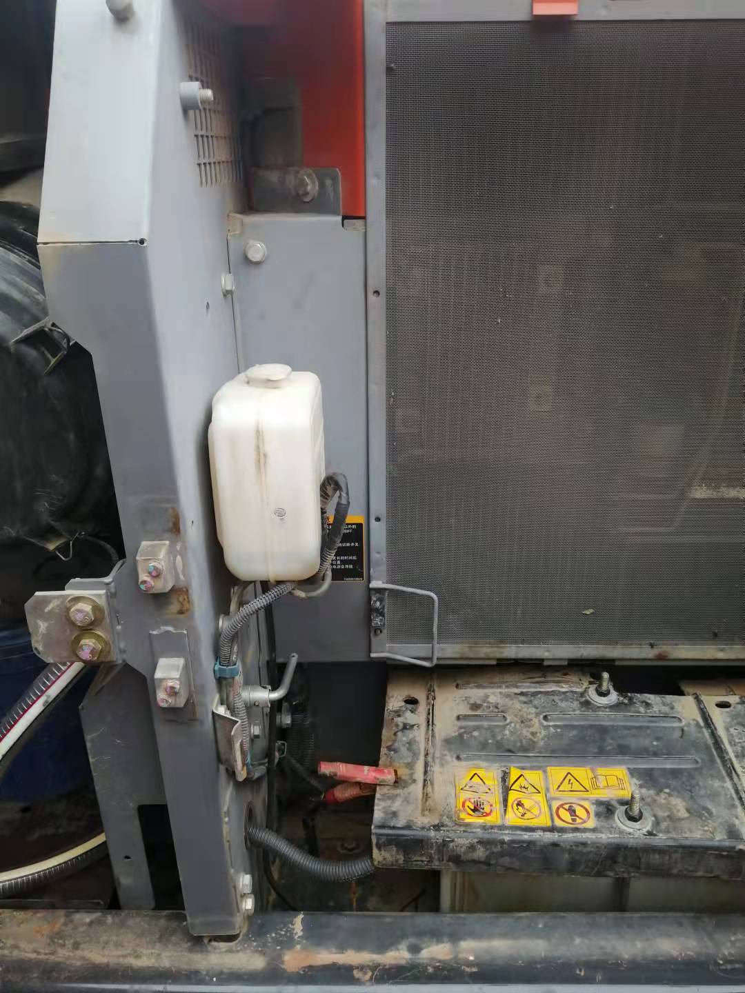 日立EX200履带式挖掘机