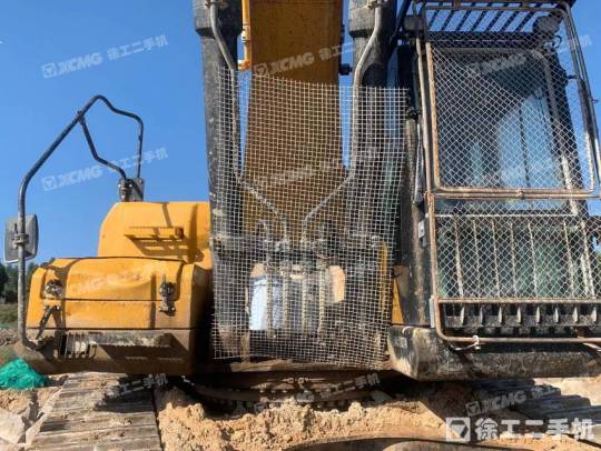 三一重工SY485履带式挖掘机