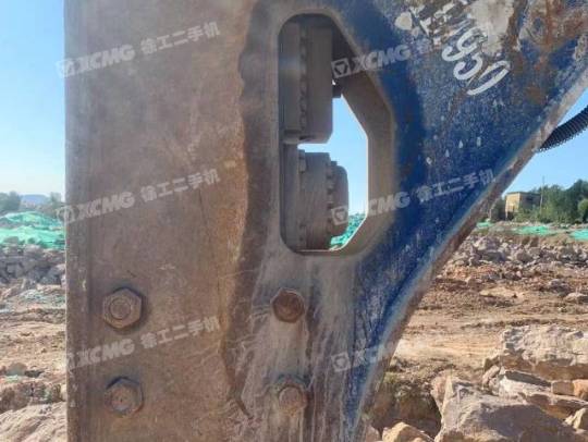 三一重工SY485履带式挖掘机