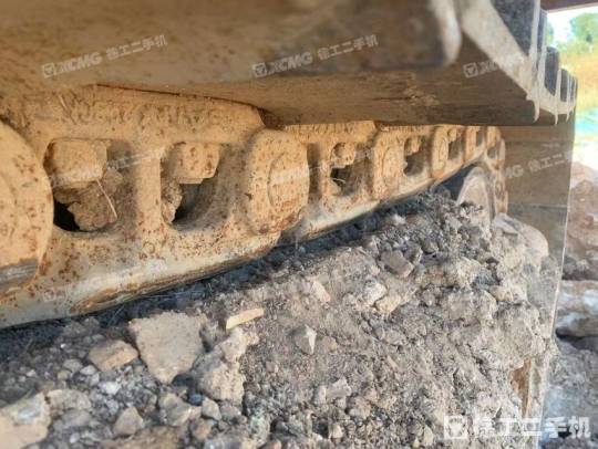 三一重工SY485履带式挖掘机