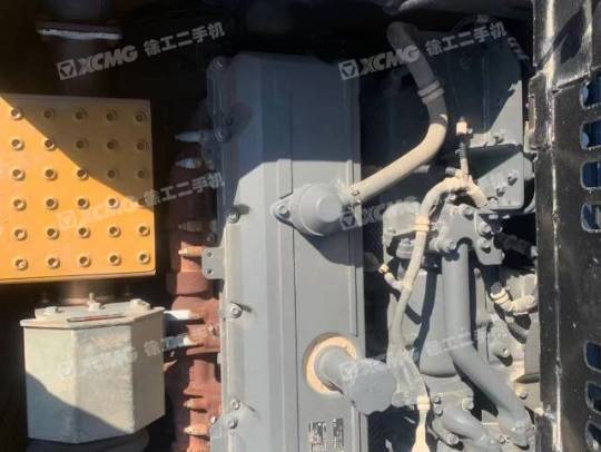 三一重工SY485履带式挖掘机