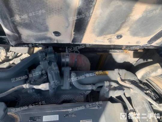 三一重工SY485履带式挖掘机