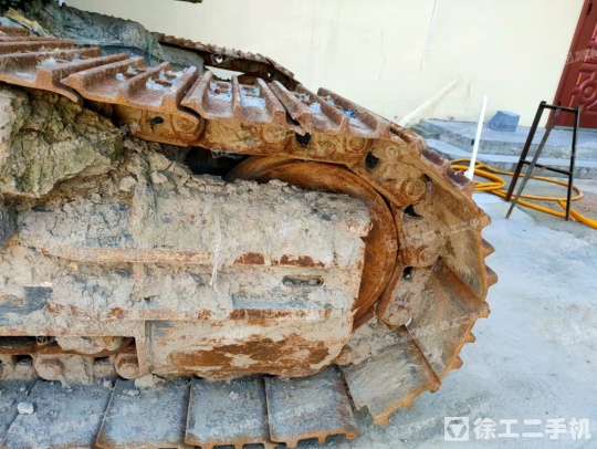 徐工XE215D履带式挖掘机