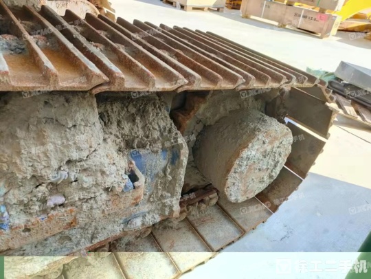 徐工XE215D履带式挖掘机