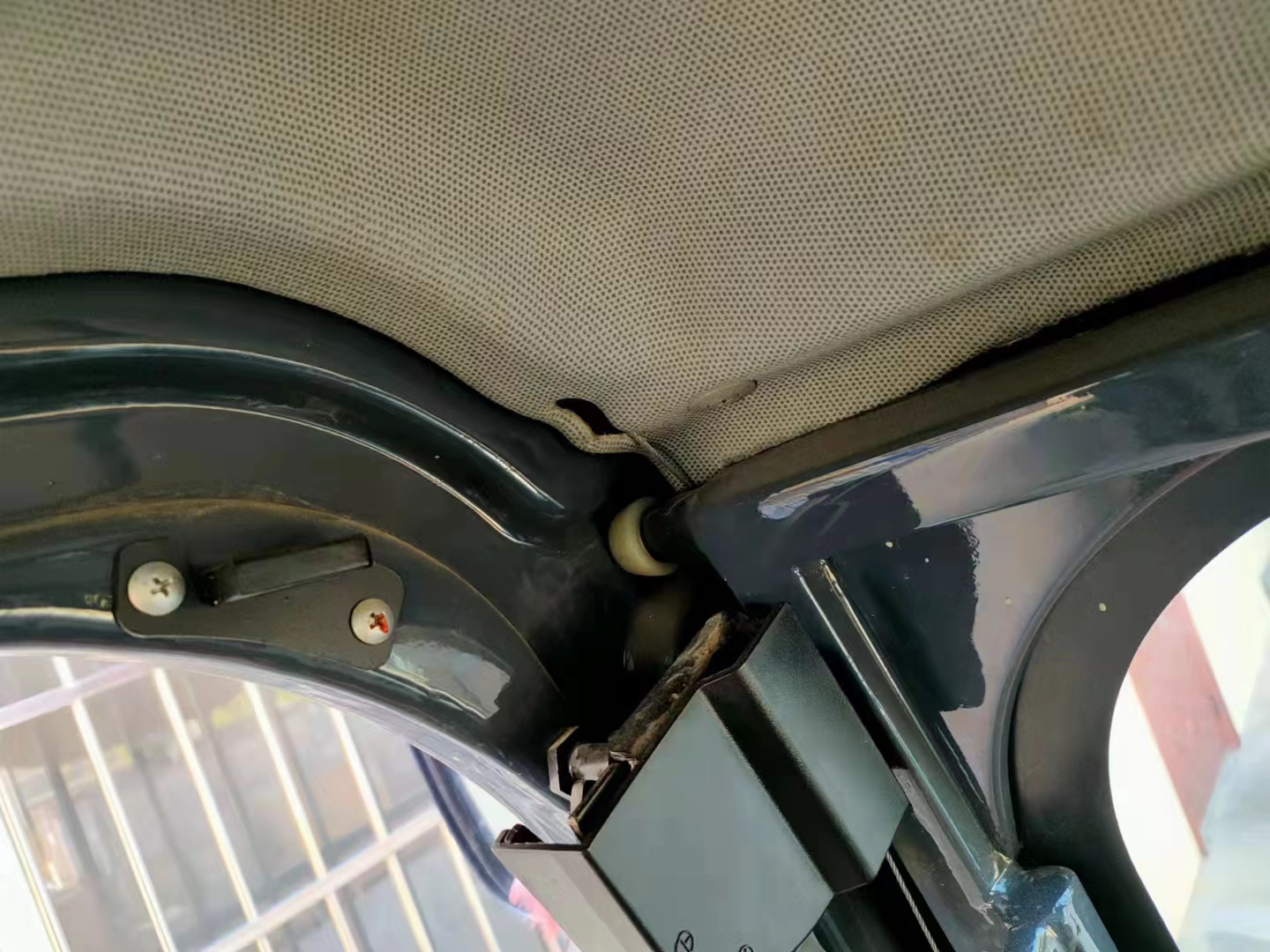 徐工XE215D履帶式挖掘機