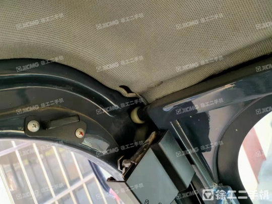 徐工XE215D履带式挖掘机