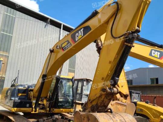 卡特彼勒330D履带式挖掘机