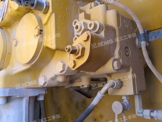 卡特彼勒330D履带式挖掘机