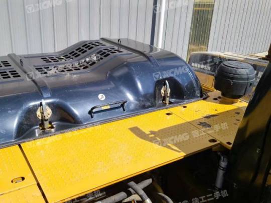 卡特彼勒330D履带式挖掘机