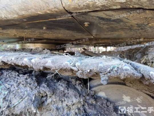 三一重工SY75履带式挖掘机