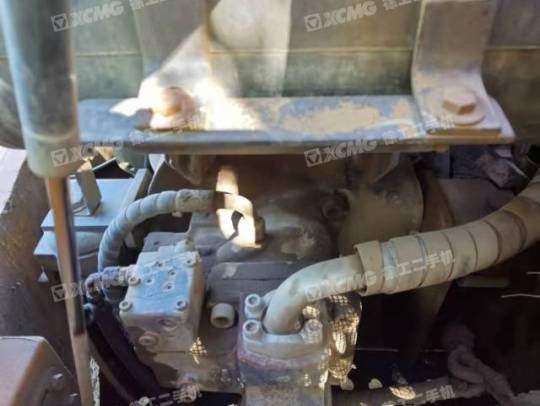 三一重工SY75履带式挖掘机