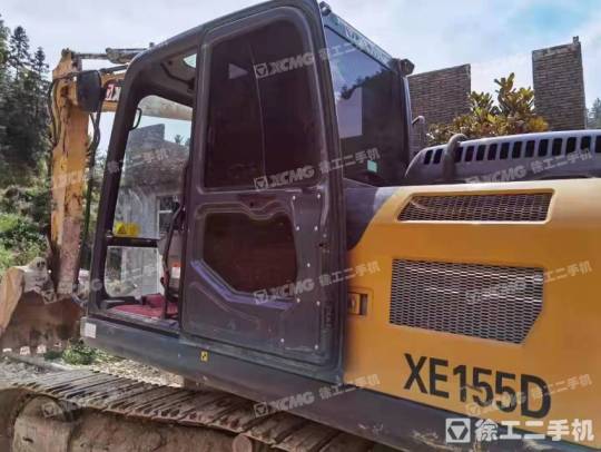 徐工XE135履带式挖掘机