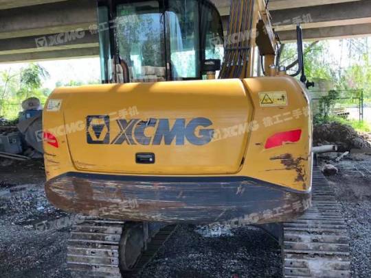 徐工XE75履带式挖掘机