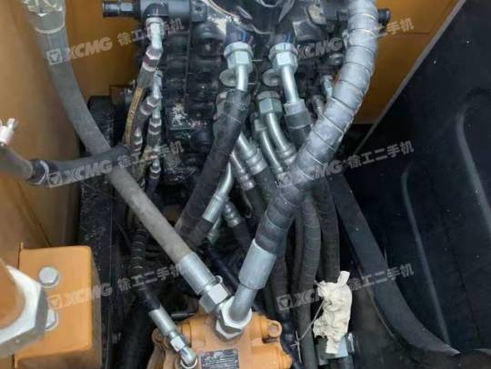 三一重工SY75履带式挖掘机