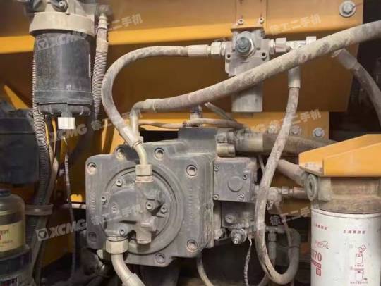 徐工XE200D履带式挖掘机