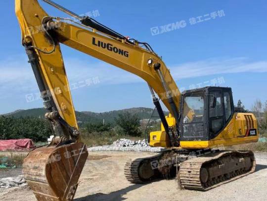 柳工CLG920E履带式挖掘机