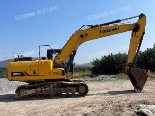 柳工CLG920E履带式挖掘机