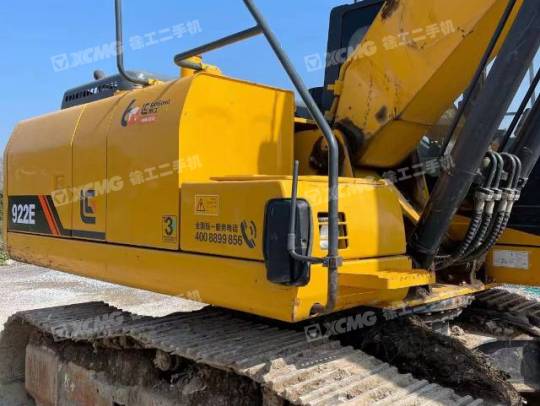 柳工CLG920E履带式挖掘机