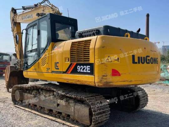 柳工CLG920E履带式挖掘机
