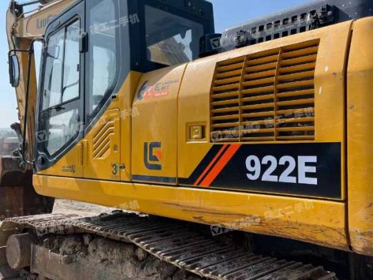 柳工CLG920E履带式挖掘机