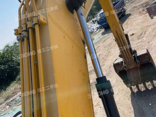 柳工CLG920E履带式挖掘机