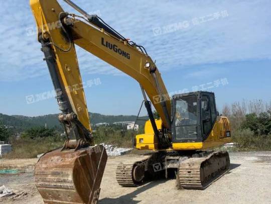 柳工CLG920E履带式挖掘机