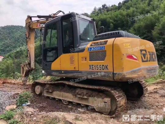徐工XE135履带式挖掘机