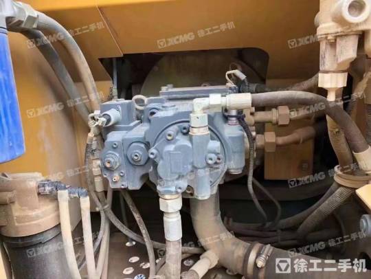 徐工XE135履带式挖掘机