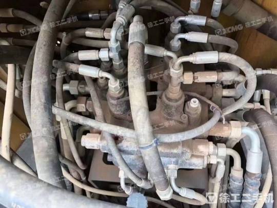 徐工XE135履带式挖掘机