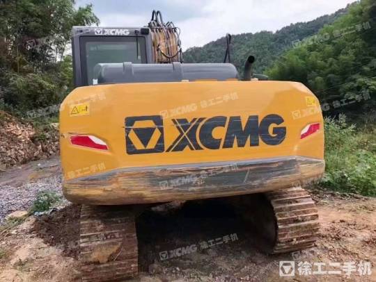 徐工XE135履带式挖掘机