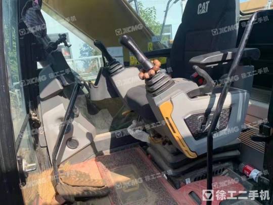 卡特彼勒320GC履带式挖掘机