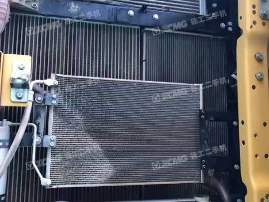 卡特彼勒320D履带式挖掘机