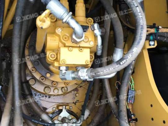 卡特彼勒320D履带式挖掘机