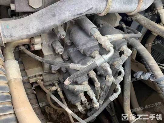 斗山DX380履帶式挖掘機