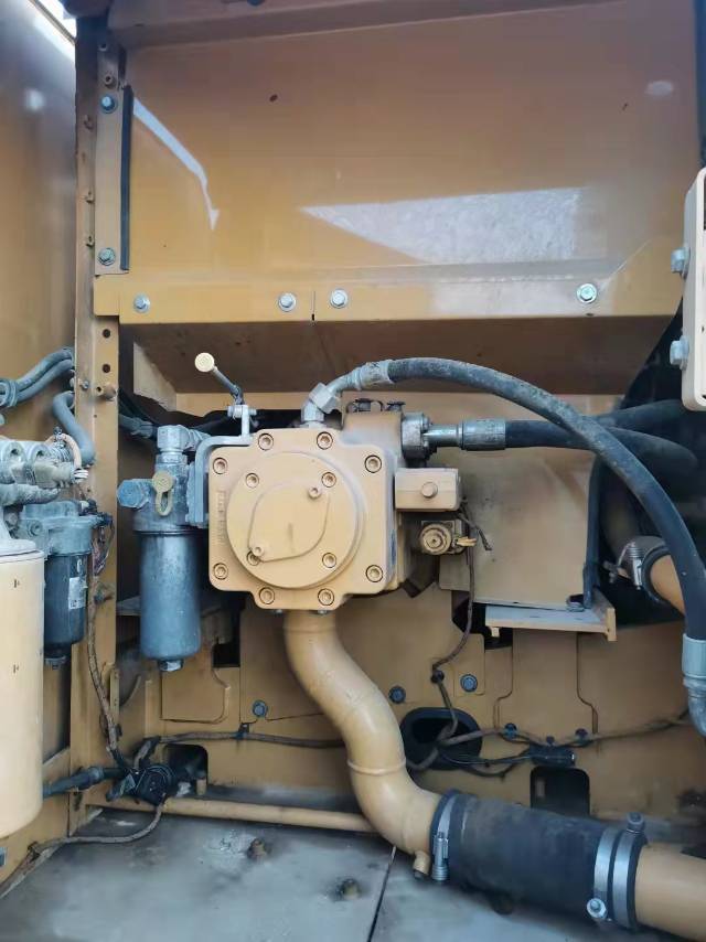 卡特彼勒320GC履帶式挖掘機