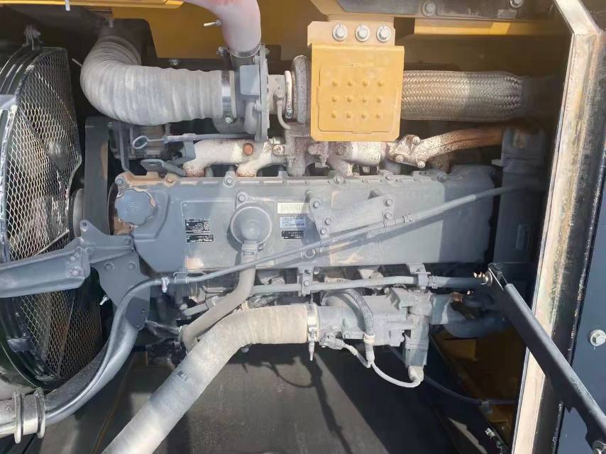三一重工SY375履帶式挖掘機