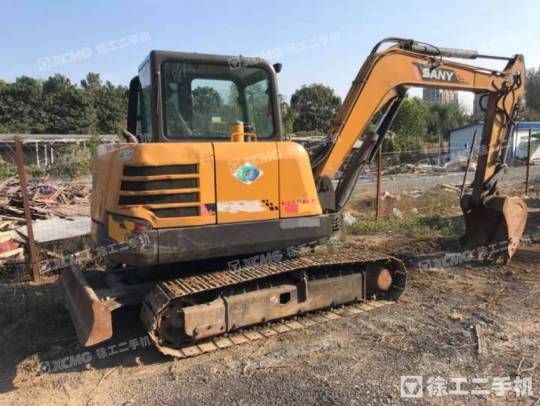 三一重工SY55履帶式挖掘機(jī)