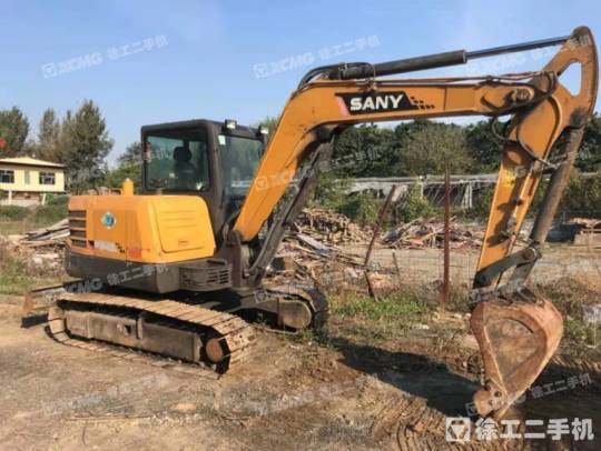 三一重工SY55履帶式挖掘機(jī)