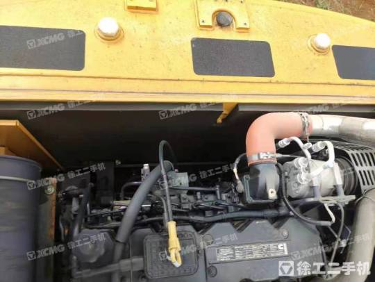 徐工XE215D履带式挖掘机