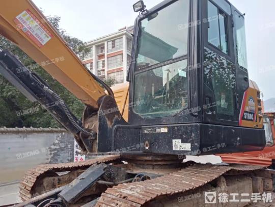 三一重工SY55履带式挖掘机