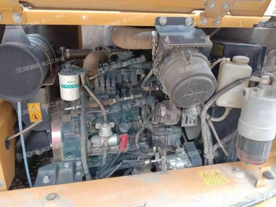 徐工XE75履带式挖掘机