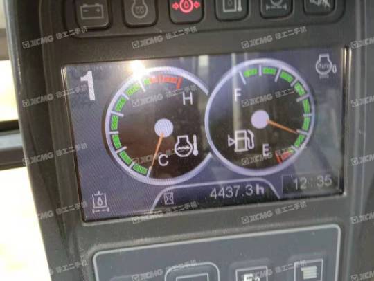 徐工XE75履带式挖掘机