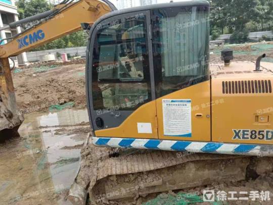 徐工XE75履带式挖掘机
