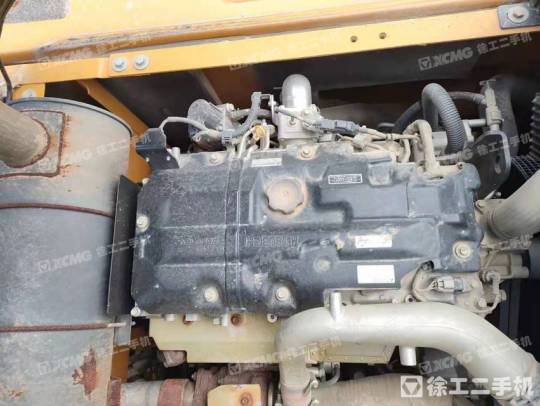 三一重工SY215履带式挖掘机