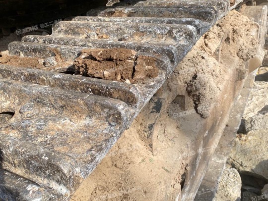 三一重工SY485履带式挖掘机