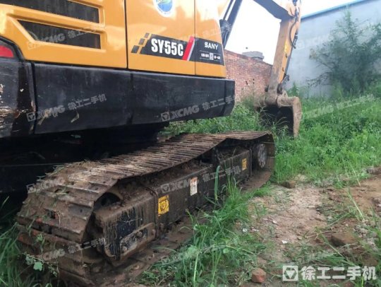 三一重工SY55履带式挖掘机
