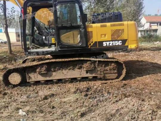 三一重工SY205履带式挖掘机