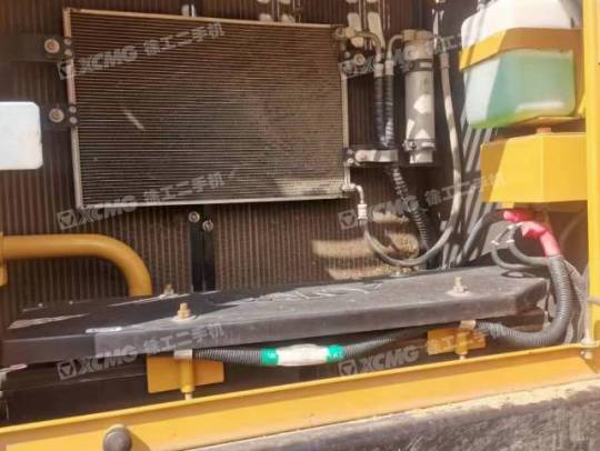 三一重工SY205履带式挖掘机