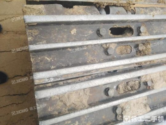 日立ZX200履带式挖掘机